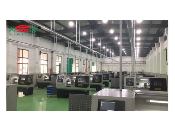 不懂的人怎么買工具柜，18年品牌工具柜廠家天金岡教你！