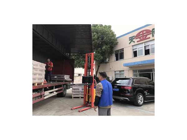 工具柜廠家天金岡旗下地磅打入加拿大市場！