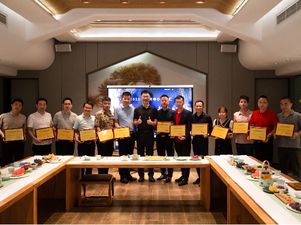 聚夢(mèng)想再起航 天金岡赴會(huì)蘇州廣電授牌儀式