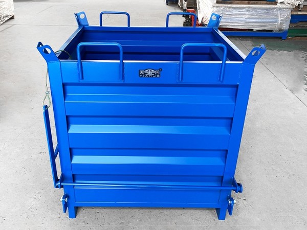 五金沖壓車間廢料不好處理怎么辦？沖壓廢料箱來幫你