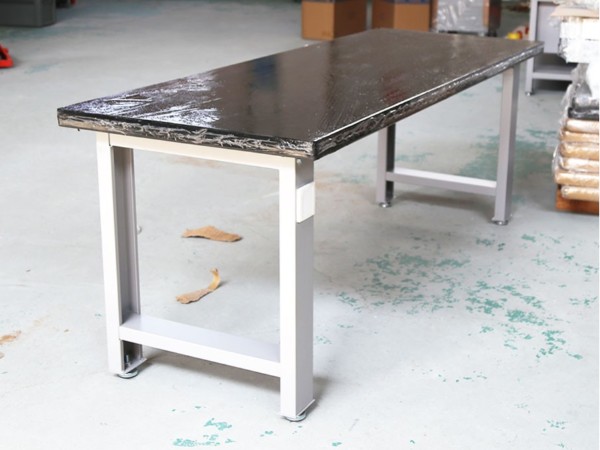 不銹鋼工作臺(tái)適用于哪些工作場(chǎng)景？