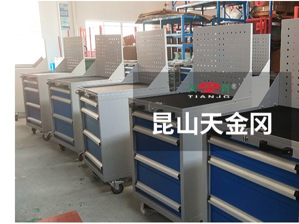 上海工具柜工廠怎么樣讓車間規(guī)范化？【天金岡】