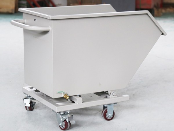 工業(yè)廢料收集難怎么辦？讓鐵屑車來幫你解決