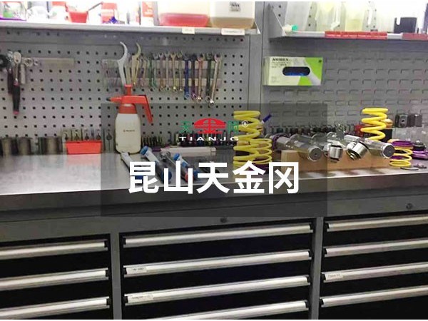 行家簡單告訴你-不銹鋼工具柜哪家買用的更久！
